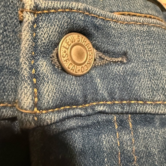 NWOT Levi's Women's Straight Leg Blue Jeans - Picture 11 of 13